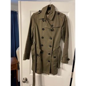 Burberry women’s trench coat olive green